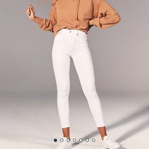 Women’s High Rise Ankle Jeans